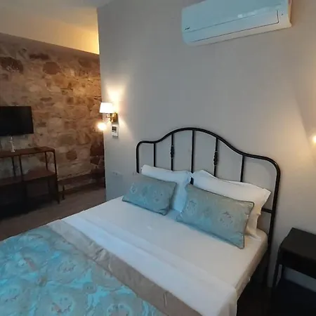 Hotel Demir Konak *